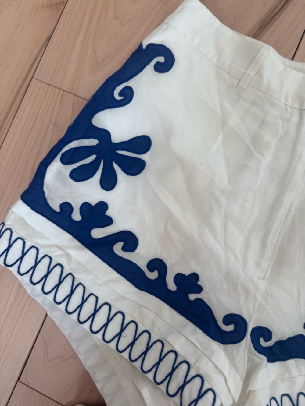 Never a Wallflower Coral Shorts White & Navy - Picture 3 of 6